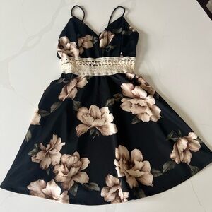 Elegant Floral Kids Dress in Black and Cream